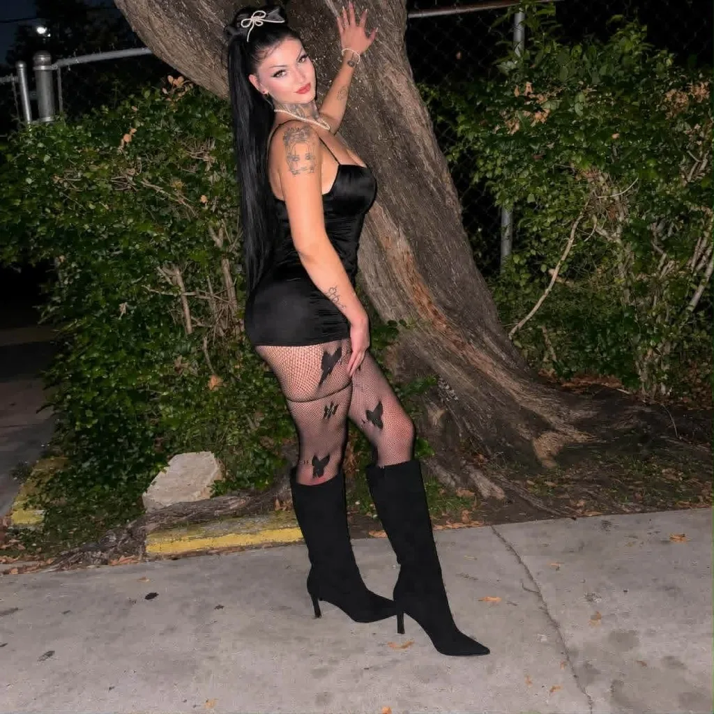 Come Party With The Barbie! AVAILABLE 24/7 FACETIME VERIFICATION MANDATORY - Photo 2 | Escort in Fort Lauderdale