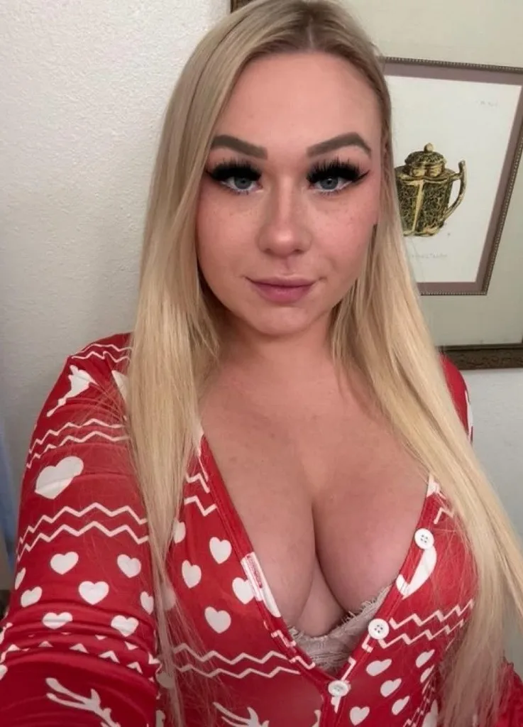 Available Pretty NaturalSexy Milf Queen FaceTime Video Sell 24/7 - Photo 6 | Escort in West Palm Beach