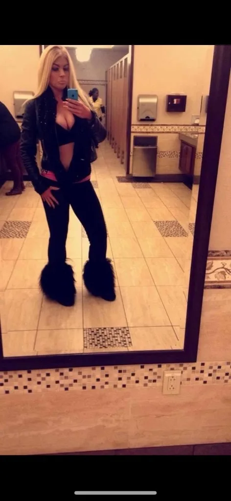 ****M0thers L0ck up y0ur s0ns**** h0T bL0nDe PARTYGIRLS$$$$$$$$*^LeTs ParTy^*** - Photo 10 | Escort in San Diego