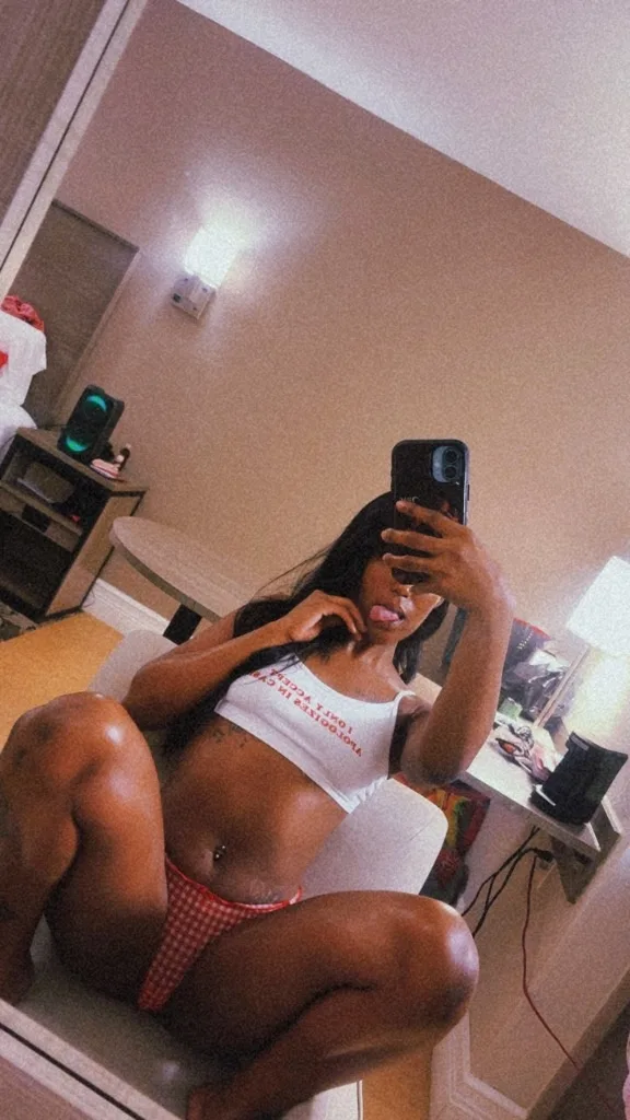Incalls Specials Incalls Specials - Photo 3 | Escort in North Miami
