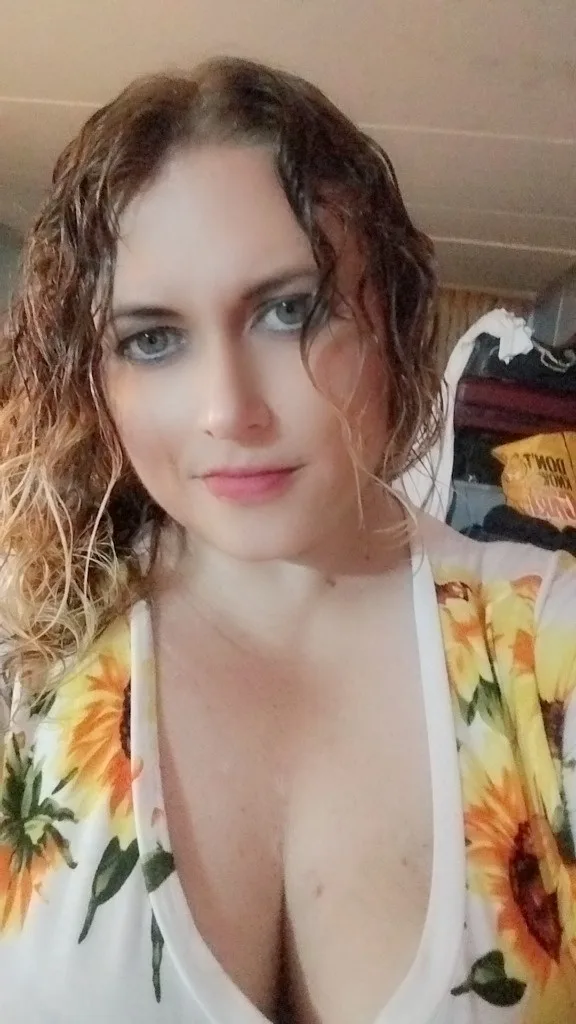 NOW! BETTER LOCATION ! CLRWTR US 19💥DISCREET N SWEET COME EAT THIS 🍑.