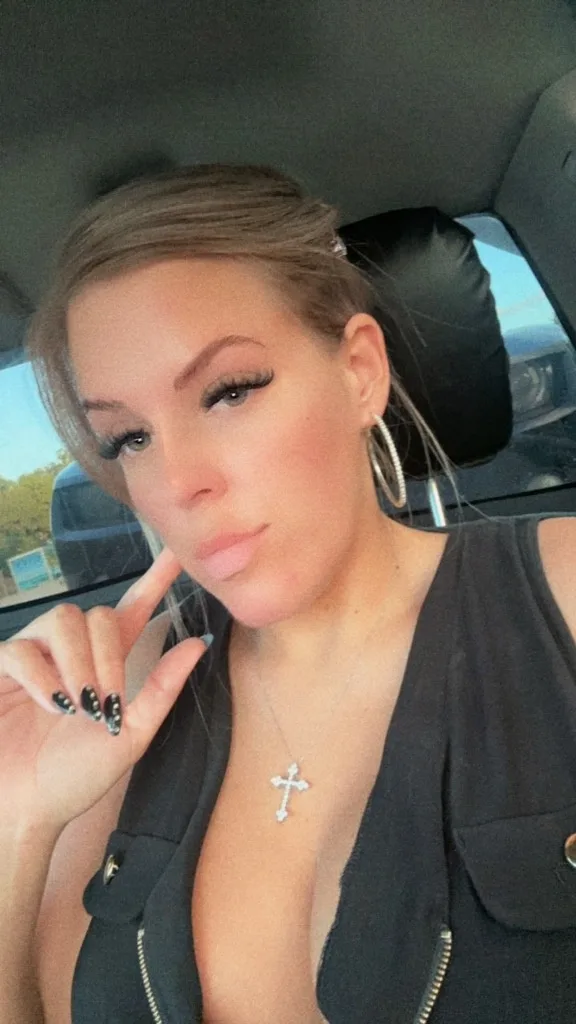 OUTCALLS Everywhere!! IM BACK!!!! Who missed me! Busty Blonde Avaiablefor Outcalls!!! 🦋🫶 Uber must be provided - Photo 2 | Escort in Outcalls I travel everywhere!!