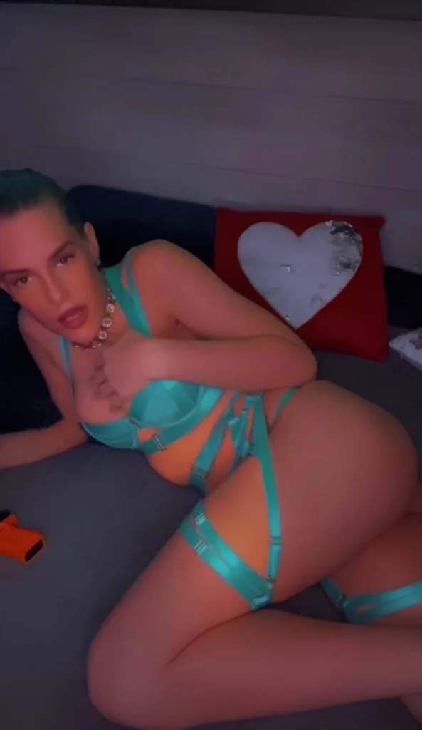 OUTCALLS Everywhere!! IM BACK!!!! Who missed me! Busty Blonde Avaiablefor Outcalls!!! 🦋🫶 Uber must be provided - Photo 4 | Escort in Outcalls I travel everywhere!!