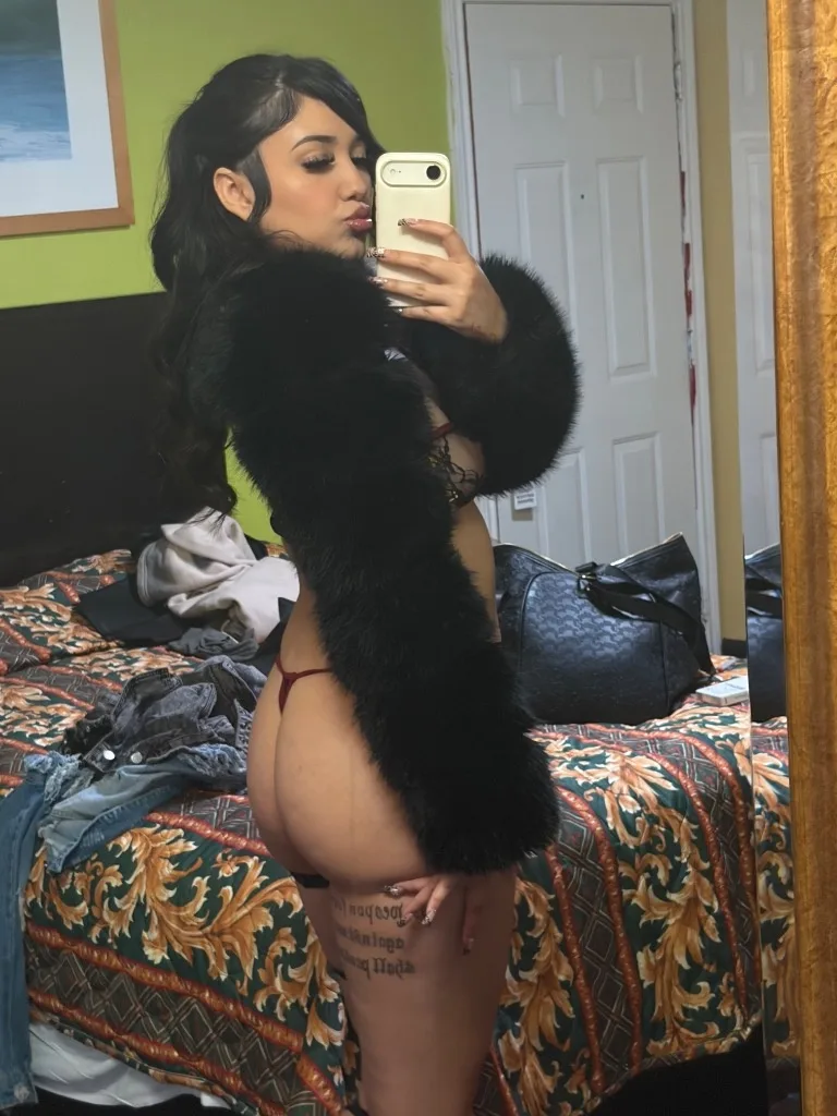 New Sexy Wet Latina In Town - Photo 6 | Escort in Oakland