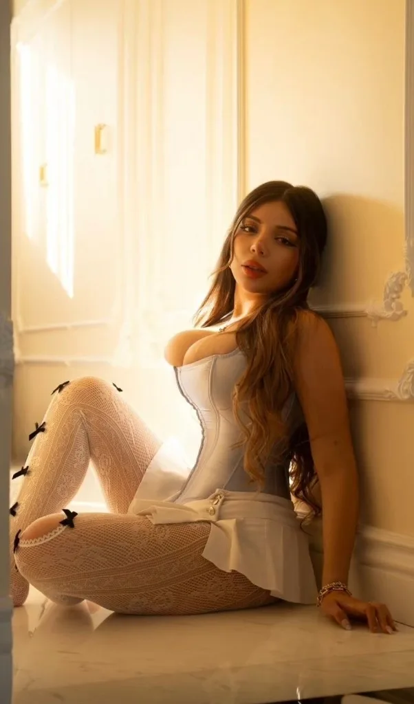 NEW COLOMBIANA 🇨🇴 - Photo 10 | Escort in Aeropuerto