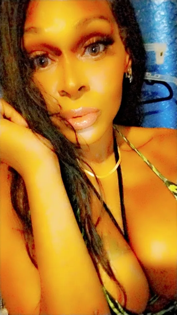 transgender Jasmine - Photo 4 | Escort in El rancho hotel