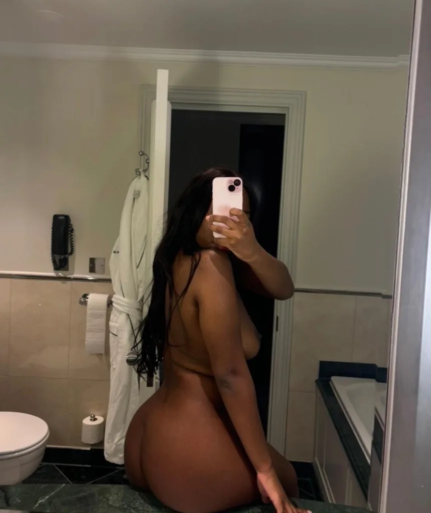 Warm &amp;&amp; Wett 💦🍑🍆