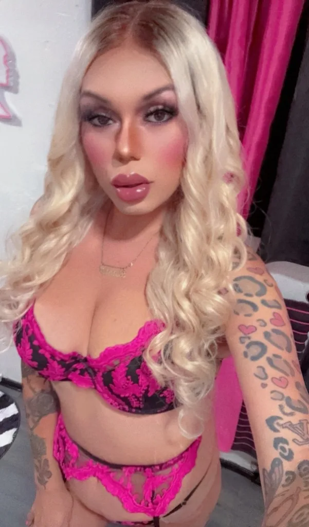 Prettiest Top - Photo 5 | Escort in Fresno