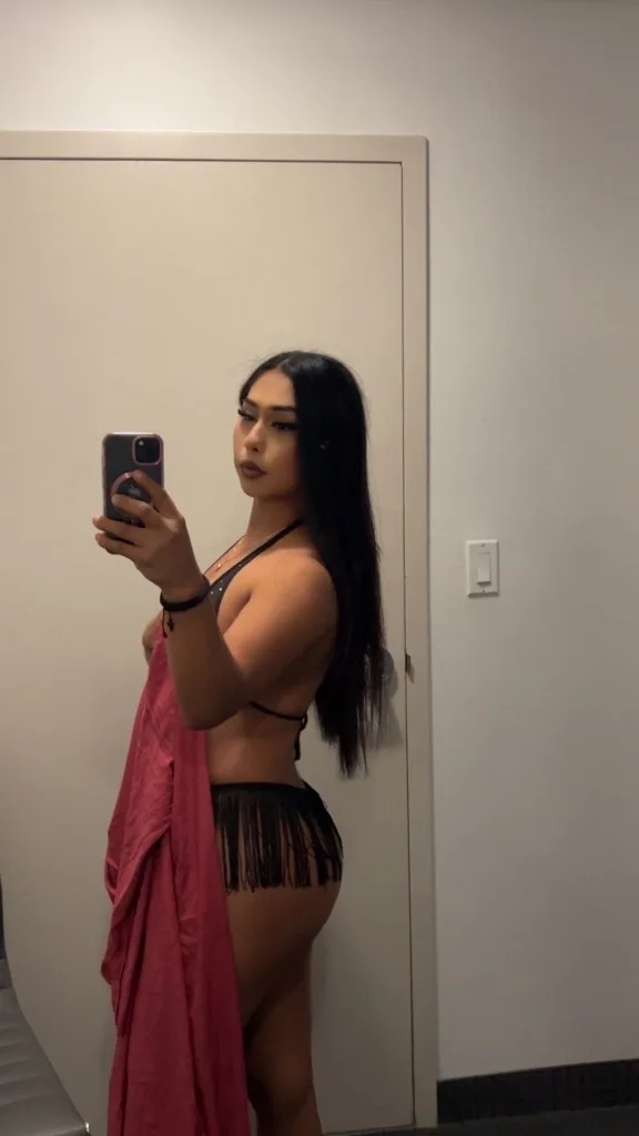 BELLA VISITING ,FRESNO TWO DAYS AVAILABLE 24/7 SWEET GIRl - Photo 6 | Escort in Downtown area🍑
