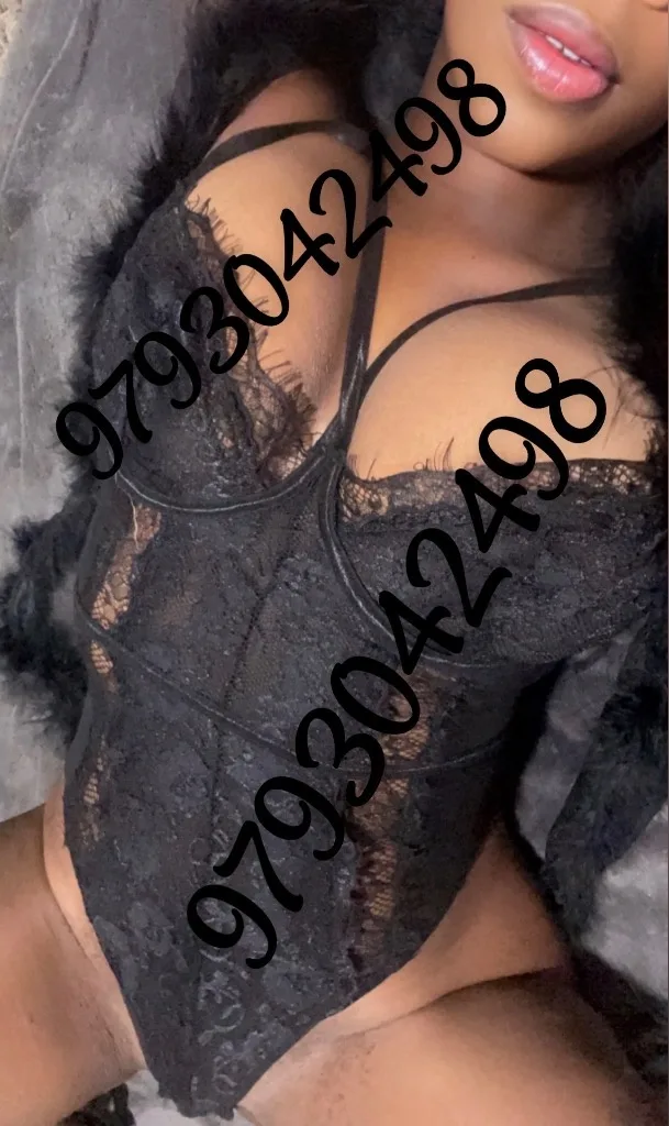 I want 2 B Ur Fav Slut Join me CONTENT /FT Show ONLY I prefer you TXT if you're SERIOUS … - Photo 2 | Escort in Internet 🛜 I prefer you txt me ..