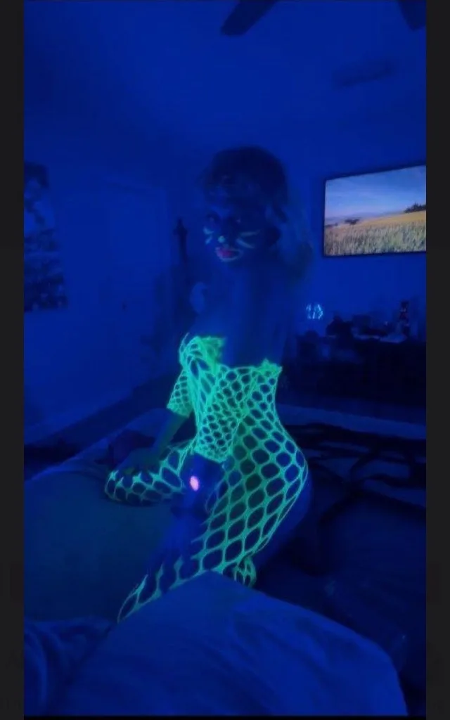 cum hangout with me / smart and on point / quick and descreet 🤑🤤 - Photo 4 | Escort in West palm beach