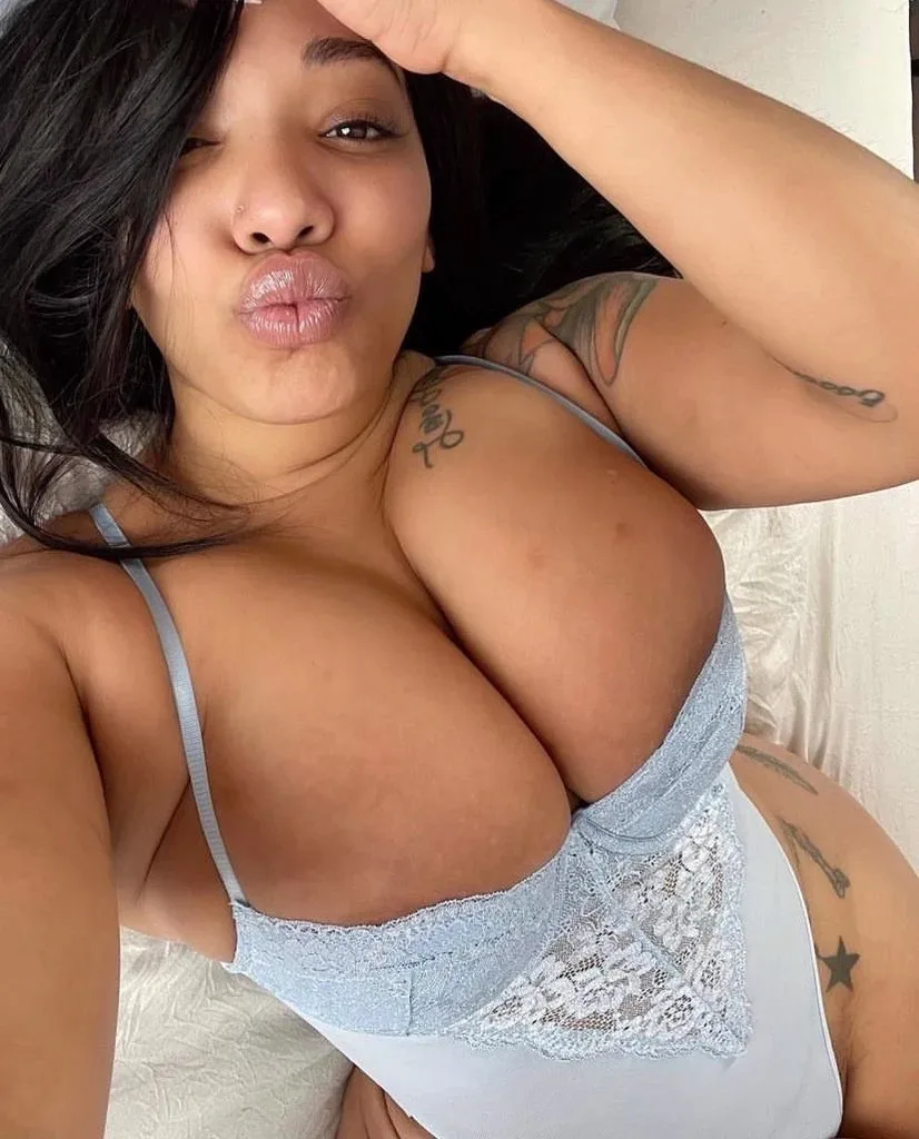 exotic dancer house party private party massages avalisweetest dominican thick an beautiful latina spanish an english sexy opens minded dominican - Photo 4 | Escort in Fort Lauderdale