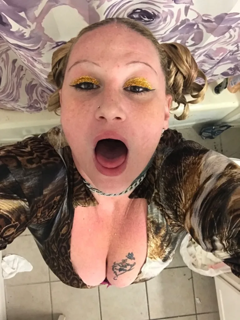 WILD WEDNESDAYS CALLS ONLY. Blow Job SPECAILS.... cum get your soul sucked out!! come get your soul sucked out BEFORE you spend all say with her with no blow job. bj covered $100 SPECIAL CONDOMS ARE R - Photo 10 | Escort in Miami