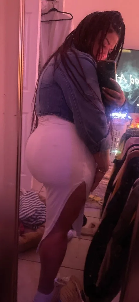 QV 80 🥰CUM EAT ME UP TILL I SQUIRT DADDY 🥰 - Photo 4 | Escort in Fort Lauderdale