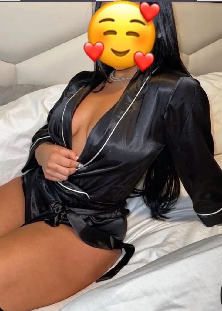 Hi, I'm Luna Latina - Photo 3 | Escort in Poco tiempo en tu aria
