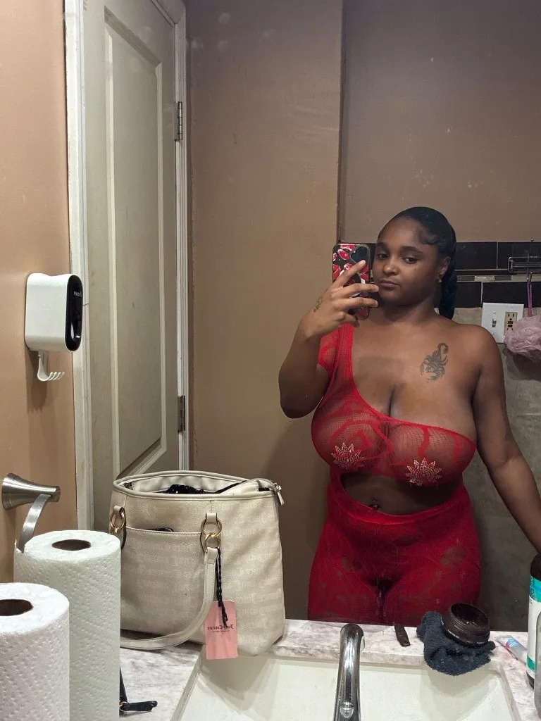 INCALLS E 8Mile Come See me baby - Photo 4 | Escort in 8mile & Gratiot 🏩