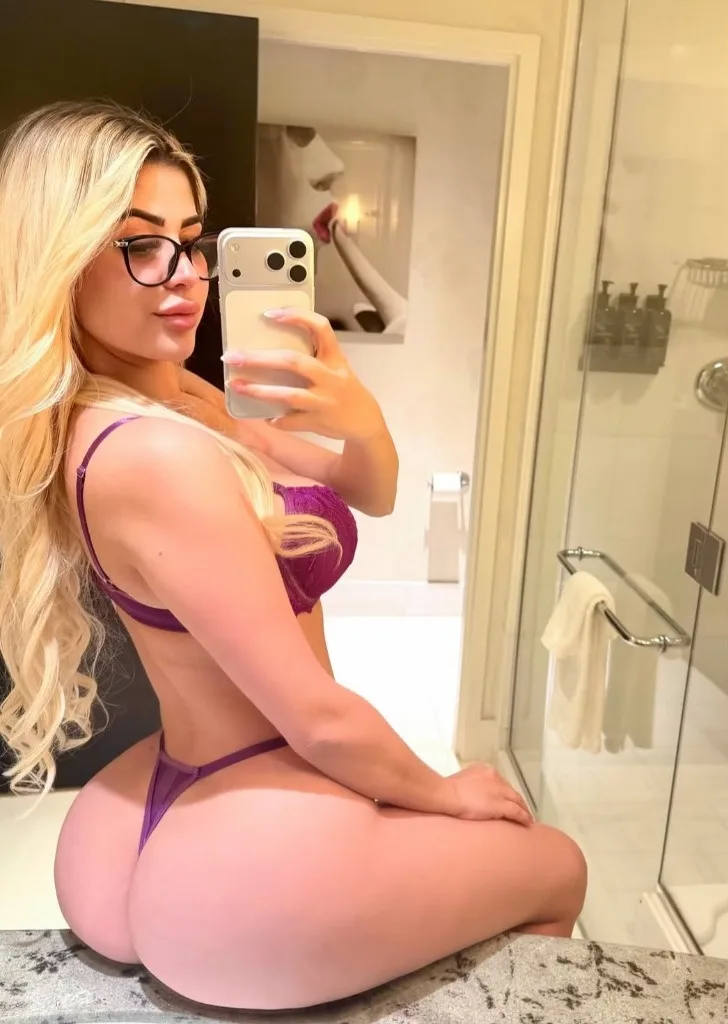 horny latina full service incalls - Photo 2 | Escort in Northern Michigan