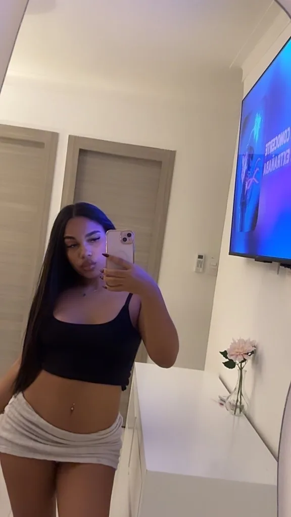 girls cute sexy - Photo 2 | Escort in Central Michigan