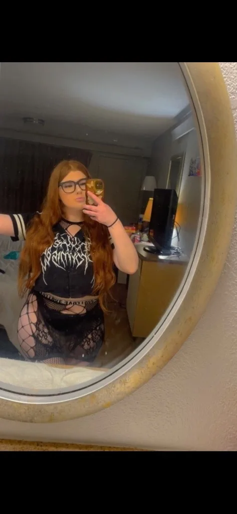 Daddy better hurry $180hh and 4 extras deal 🤝🤤Ready Now Incall Super Wet N Horny got these gummies 🤤 and im a Big Booty Baddie Ready Now 24/7 - Photo 4 | Escort in Detroit