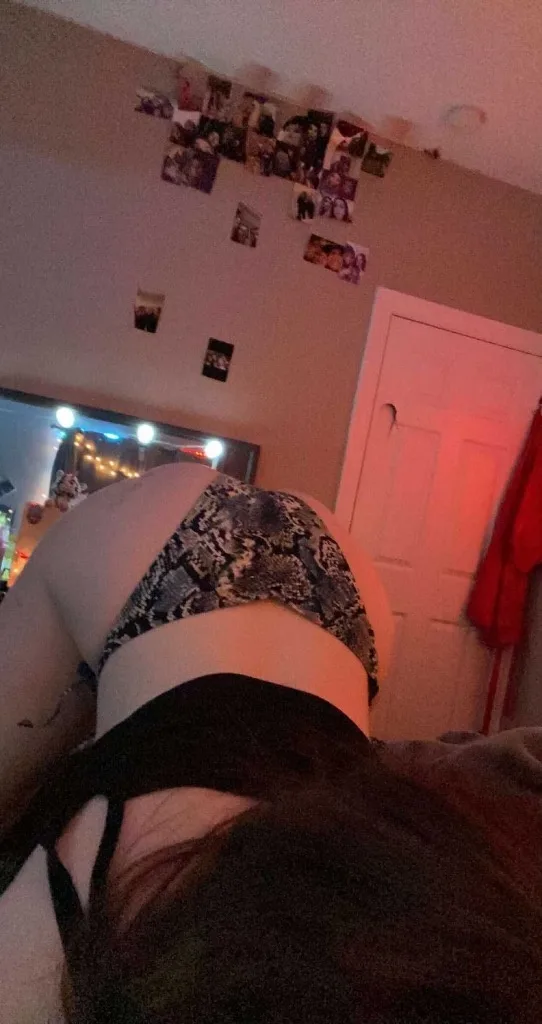 QV SPECIAL-WHITE BUNNY CARDATES PU ON ME $120 special 20 mins - Photo 5 | Escort in Central Michigan