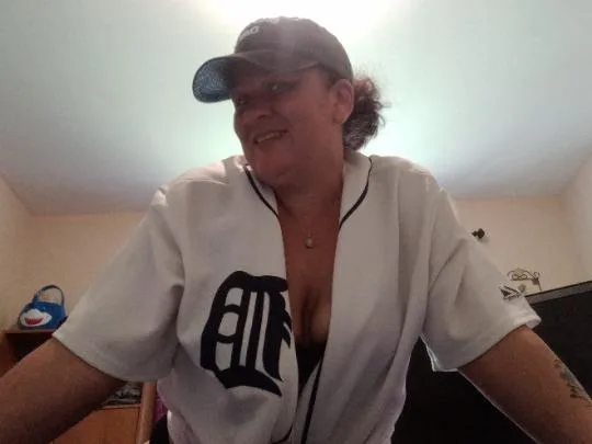 Back by demand. Rested and ready for fun.Definitely the a THROAT GOAT!!! BEST BJ AROUND.🥕🥜 Very clean and fresh GUARANTEED great services an I aim to please. Told I have the BEST WET WET A - Photo 3 | Escort in Pontiac