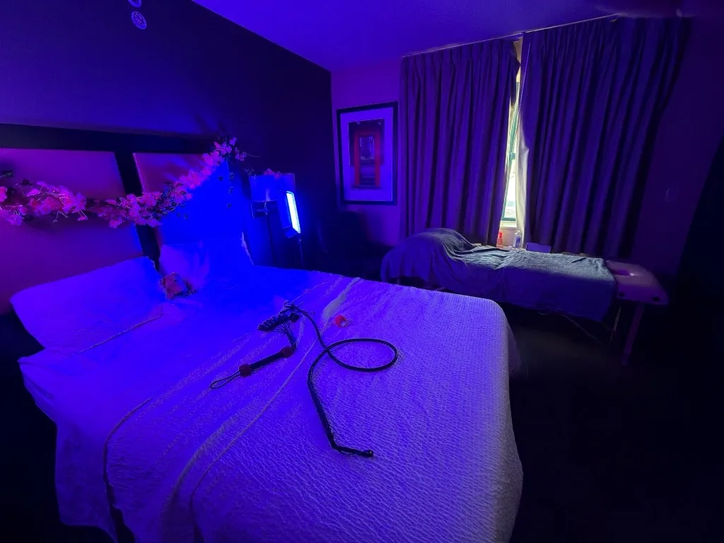 PLEASE READ FIRST THE NURU EROTICA EXPERIENCE -MESSAGE GODDESS O TODAY! - Photo 7 | Escort in Farmington Hills