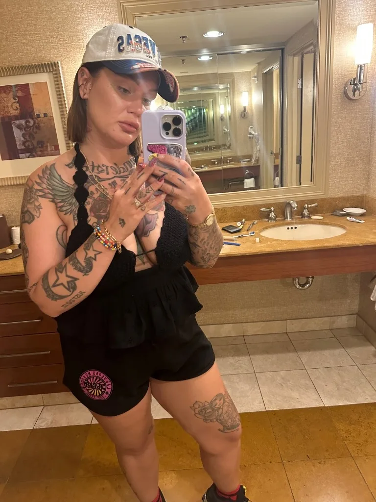 pay to play - Photo 1 | Escort in Muskegon