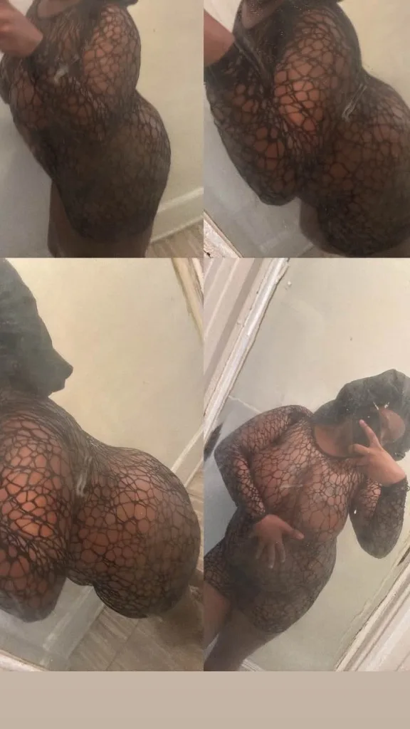 🤩 300 2GIRL SPECIAL - Photo 2 | Escort in Northern Michigan