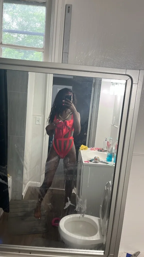 🤩 300 2GIRL SPECIAL - Photo 4 | Escort in Northern Michigan