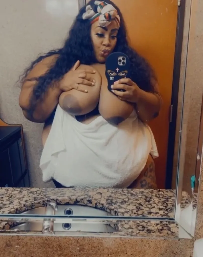SPECIALS QV $$65 N $$120 HHR SPECIAL LET ME HELP RELIEVE THAT STRESS SAFE DISCREET MEET N GREETS SKIP THE BULLSHIT LET'S GET STR8 TO IT 🫦 🦋 DUOS START AT $300🦋 - Photo 8 | Escort in Westland