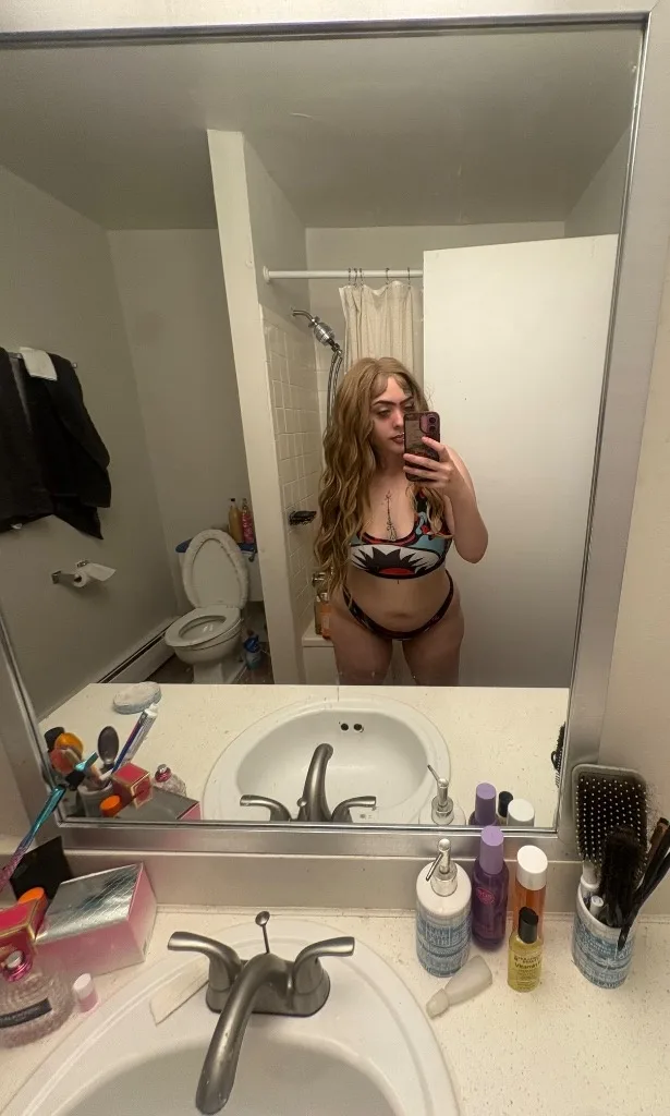 Incall special QV special Your favorite Foriegn - Photo 12 | Escort in Detroit