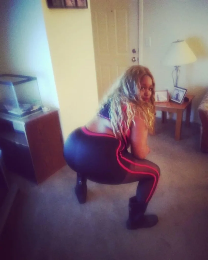 Hey kings im Queen im here to give you the pleasure you desire - Photo 4 | Escort in Redford