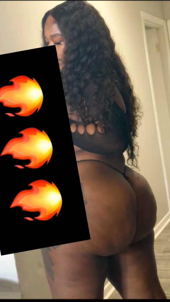 redford incalls EXTRA HORNY FILL ME UP PLEASE 🥜 - Photo 1 | Escort in Redford
