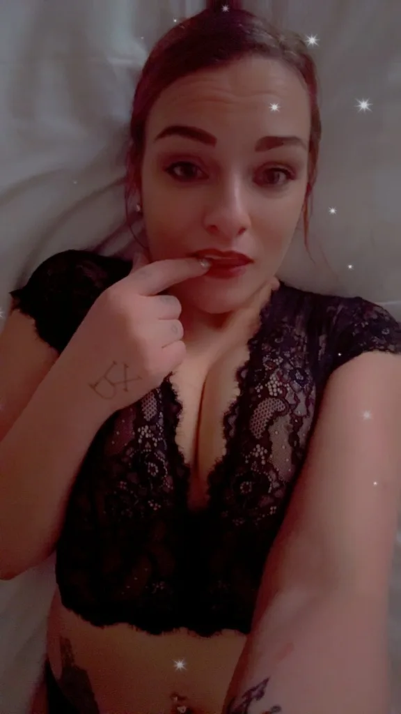 SEXY,HOTT and WET CUM See ME - Photo 8 | Escort in Macomb