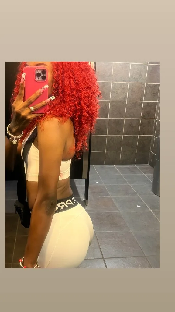 Hii Fellass its LilBaby yall favoritee headhunter also IAM TRANS , so if yourE looking for a passable ts to eat daddy dick up i'm available for outcalls only , East/west outcalls all night so imu im a - Photo 1 | Escort in Eastside