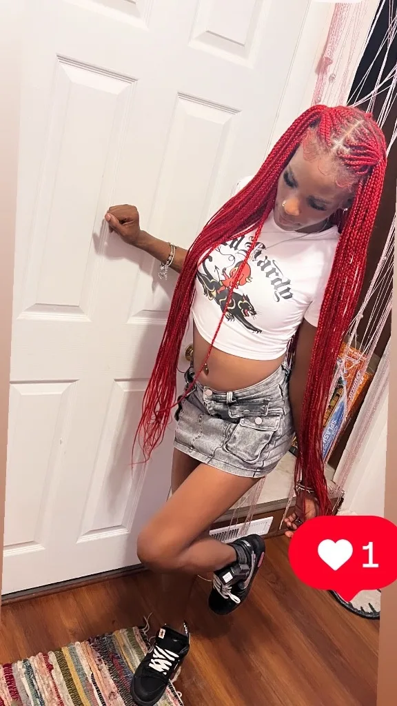 Hii Fellass its LilBaby yall favoritee headhunter also IAM TRANS , so if yourE looking for a passable ts to eat daddy dick up i'm available for outcalls only , East/west outcalls all night so imu im a - Photo 10 | Escort in Eastside