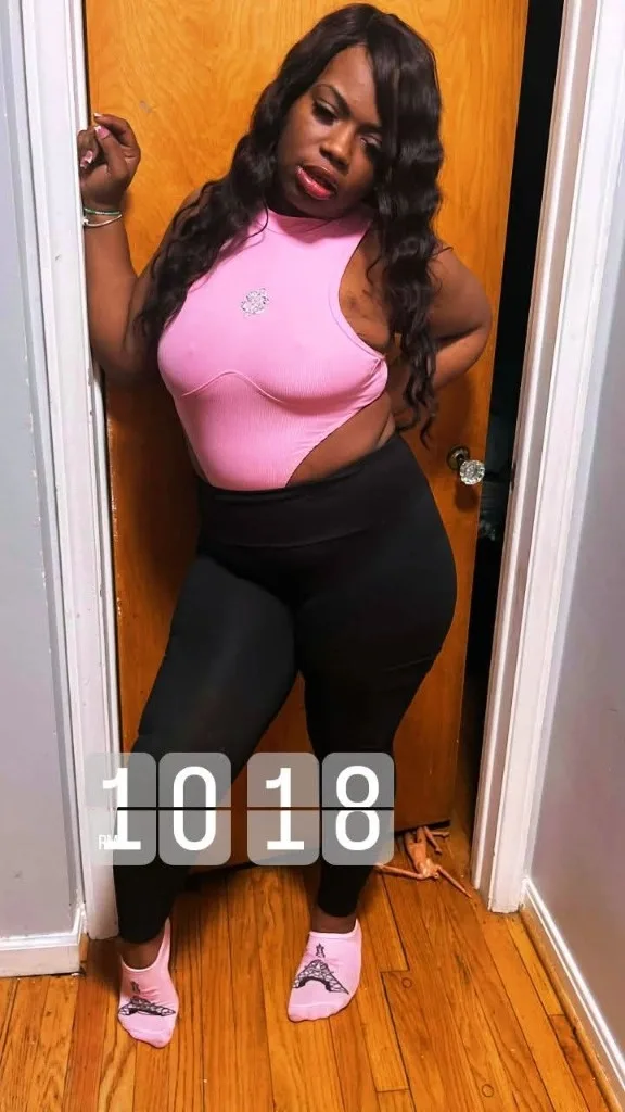 Not Here for long time only for ah good one real discreet No judgement zone.I use condoms‼Its ah must! 420 friendly super wet &fun🤪 Money first - Photo 3 | Escort in West