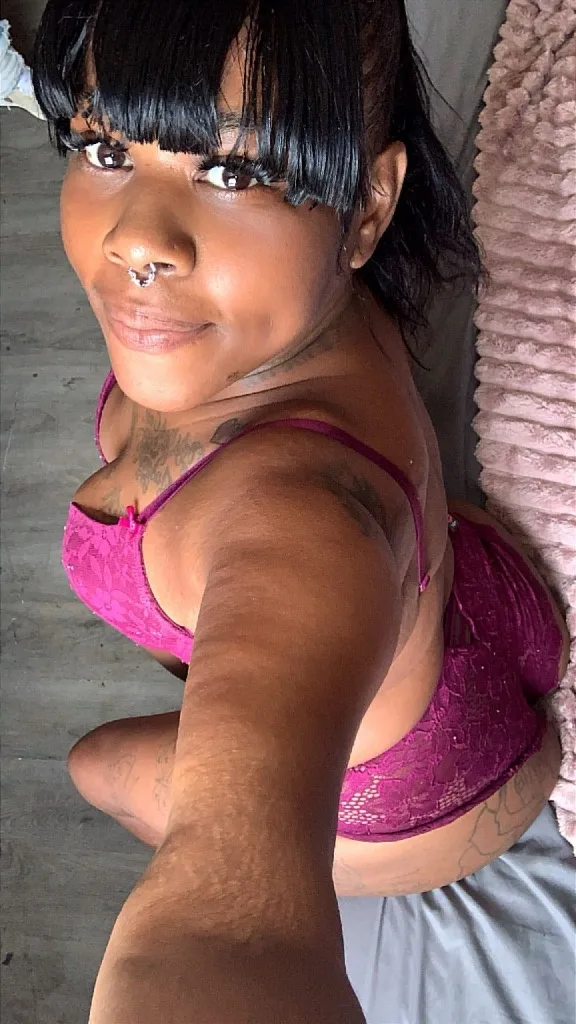 Bunny Wants to Hop all over Your Dick - Photo 4 | Escort in 8 mile