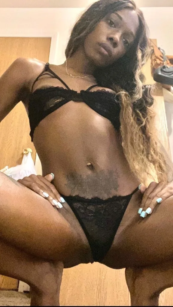 Waterfalls & Deepthroat - Photo 1 | Escort in All