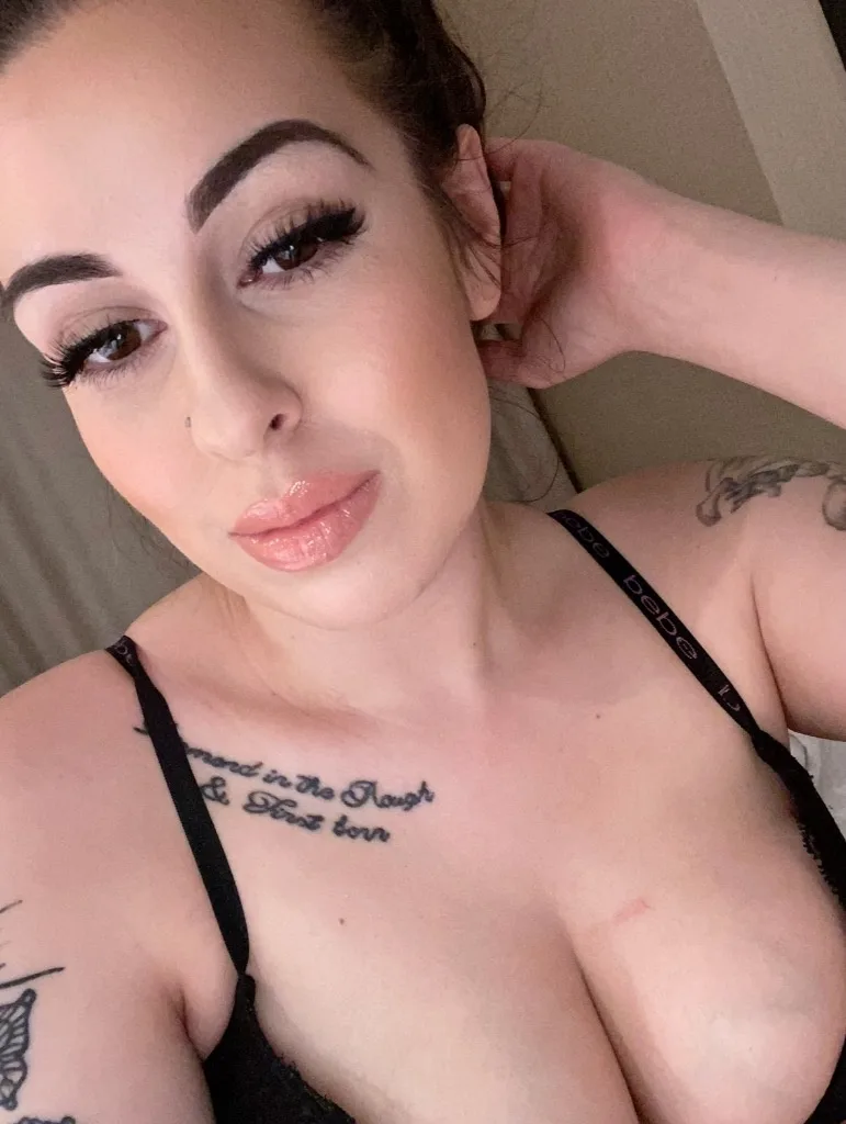 Beautiful Latina🇲🇽 Here For You🩷 - Photo 5 | Escort in Romulus
