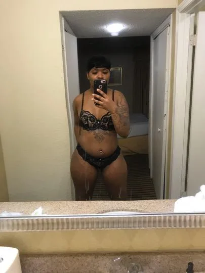 60$$ SS INCALL SPECIALS Safe 🤫Discreet Beautiful Smooth Body...Mesmerizing face‍independent 100% Real Pictures Great Hygiene - Photo 7 | Escort in WEST DETROIT AREA