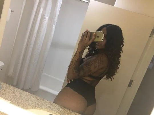 60$$ SS INCALL SPECIALS Safe 🤫Discreet Beautiful Smooth Body...Mesmerizing face‍independent 100% Real Pictures Great Hygiene - Photo 2 | Escort in WEST DETROIT AREA