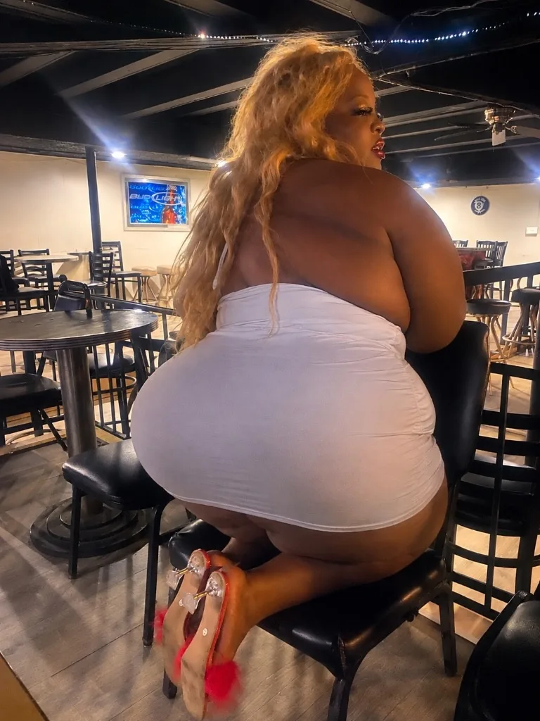 ALWAYS WETFUCK ME HARDAvailable now 24/7Incall/OutcallCar Funᴇxᴏᴛɪᴄ ᴛᴀʟᴇɴᴛᴇᴅ ᴘʀɪɴᴄᴇꜱꜱ 8⃣0⃣qv 1⃣0⃣0⃣ss 1⃣5⃣0⃣hh (2🥜) 3⃣0⃣0⃣h - Photo 4 | Escort in LIVERNOISE AND DAVISON ‼️‼️‼️‼️‼️