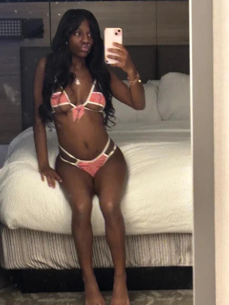 ms.amazing DONT TEXT ME IF YOU NOTMONEY READY) - Photo 8 | Escort in Redford