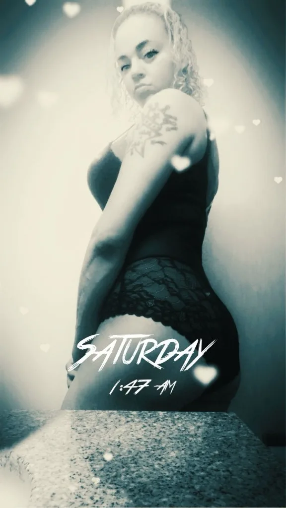 INCALLUPSCALE GENTLEMEN ONLY Pretty Mixed Doll AVAILABLE NOW - Photo 7 | Escort in Detroit