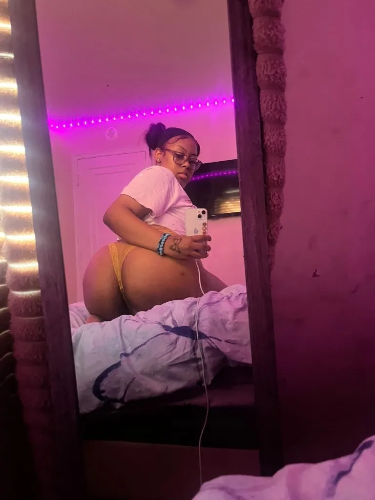 Pumpkin with the fat ass!!!