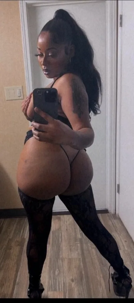 SEXY FUN N READY TO MINGLE CARDATE 150 FS OUTCALL SPECIAL INCALL AND FT SHOW - Photo 6 | Escort in Detroit