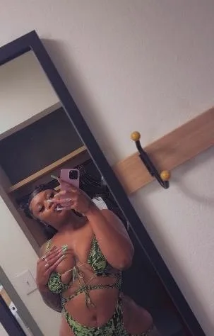 ASK ABOUT OUR OUT ALL SPECIAL MASSAGE AND WORSHIP SPECIALS!! FETISH BULLY!! PLEASE READ FIRST! TEXT ONLY!! - Photo 2 | Escort in Detroit