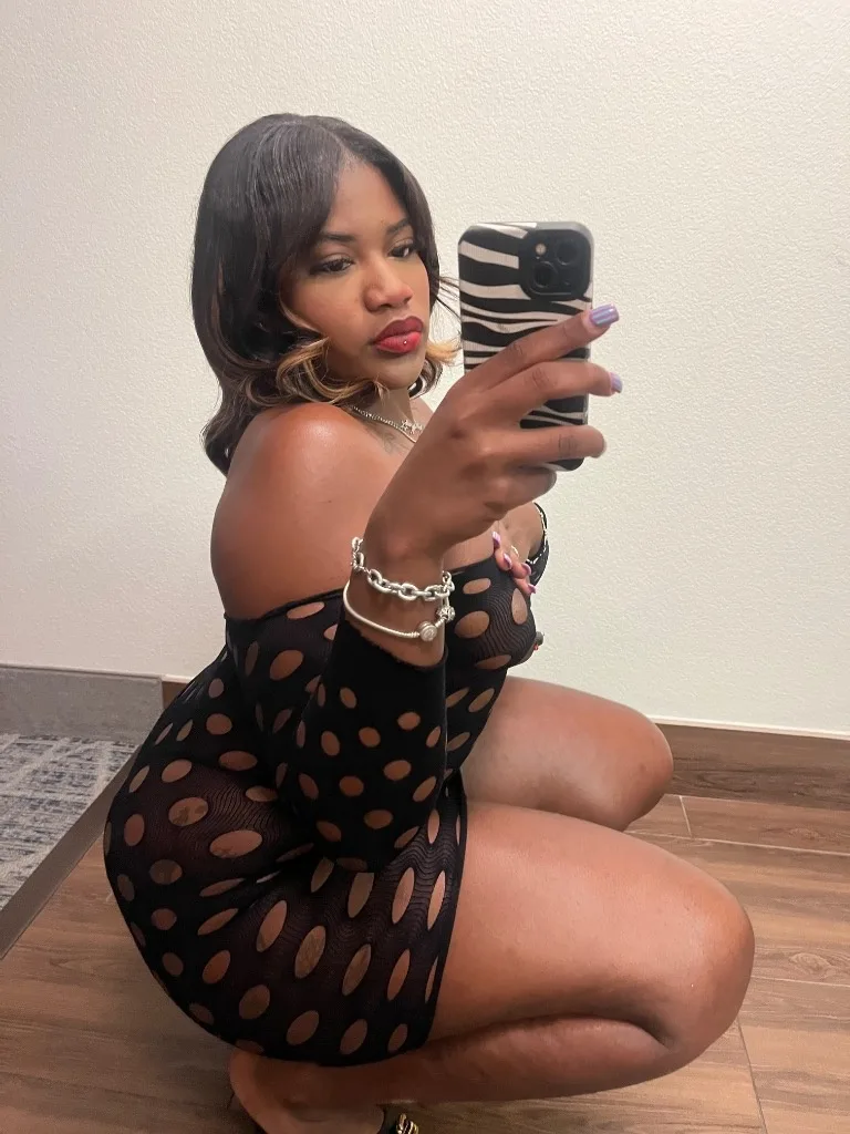 Juicy Nova - Photo 3 | Escort in Downtown