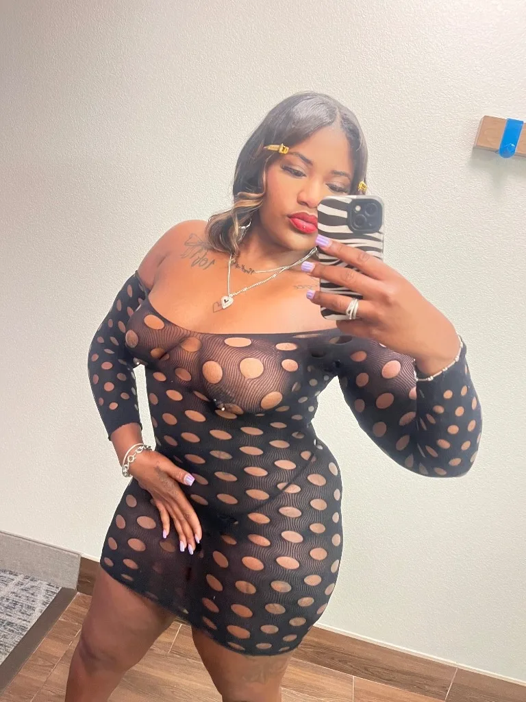 Juicy Nova - Photo 2 | Escort in Downtown